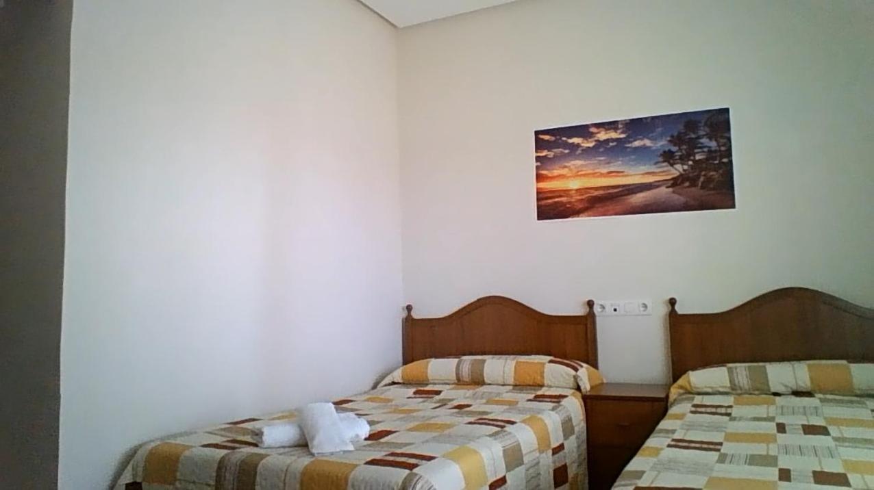 Hostal Restaurante Galicia Villardefrades Kültér fotó
